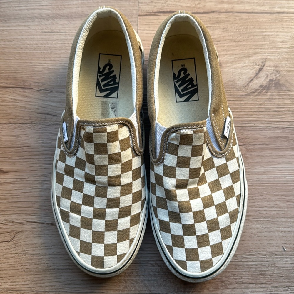 Vans checkerboard tan gold